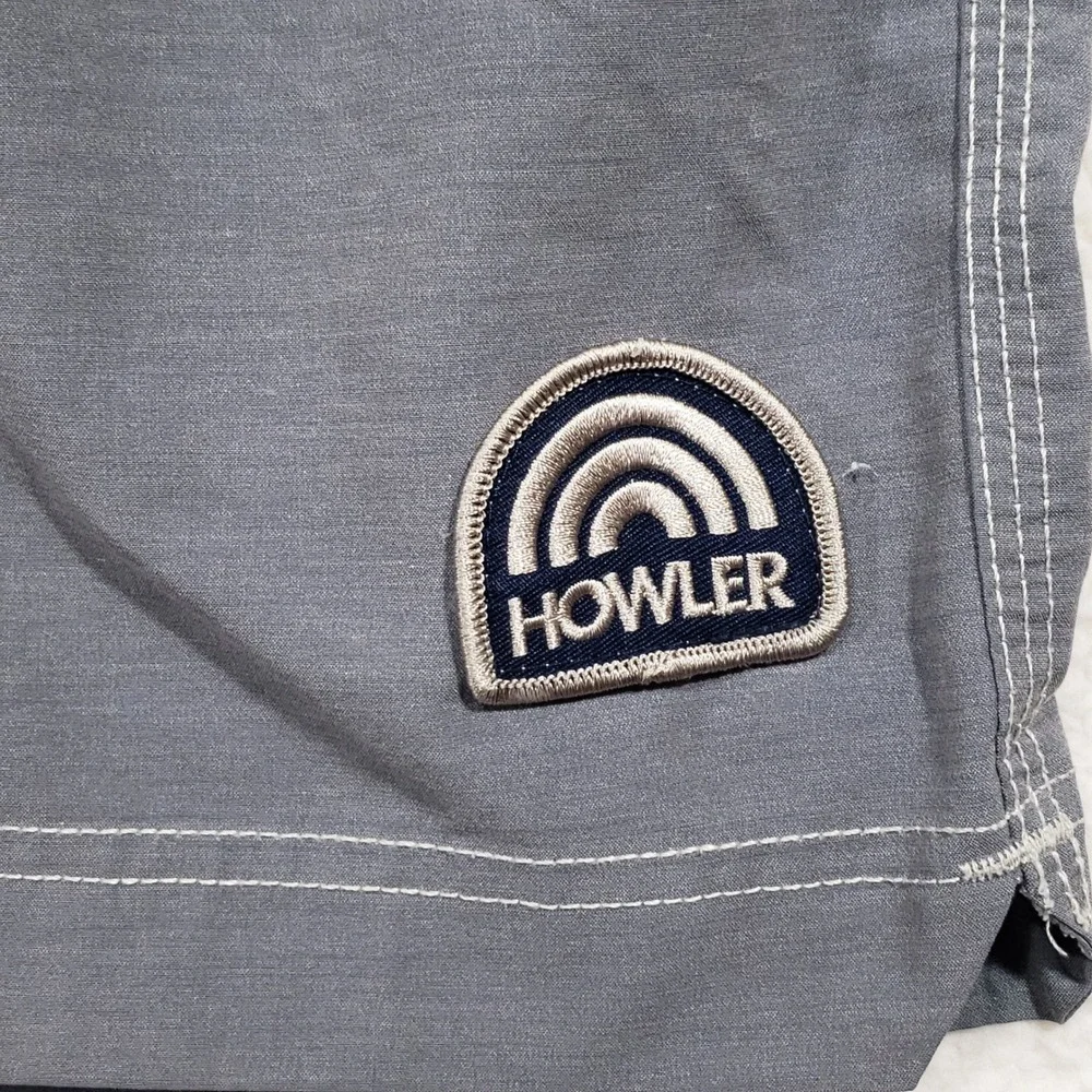 Howler Brothers Swim Trunks  Mens 34 Gray‎ Horizon Hybrid Surf Logo Pocket